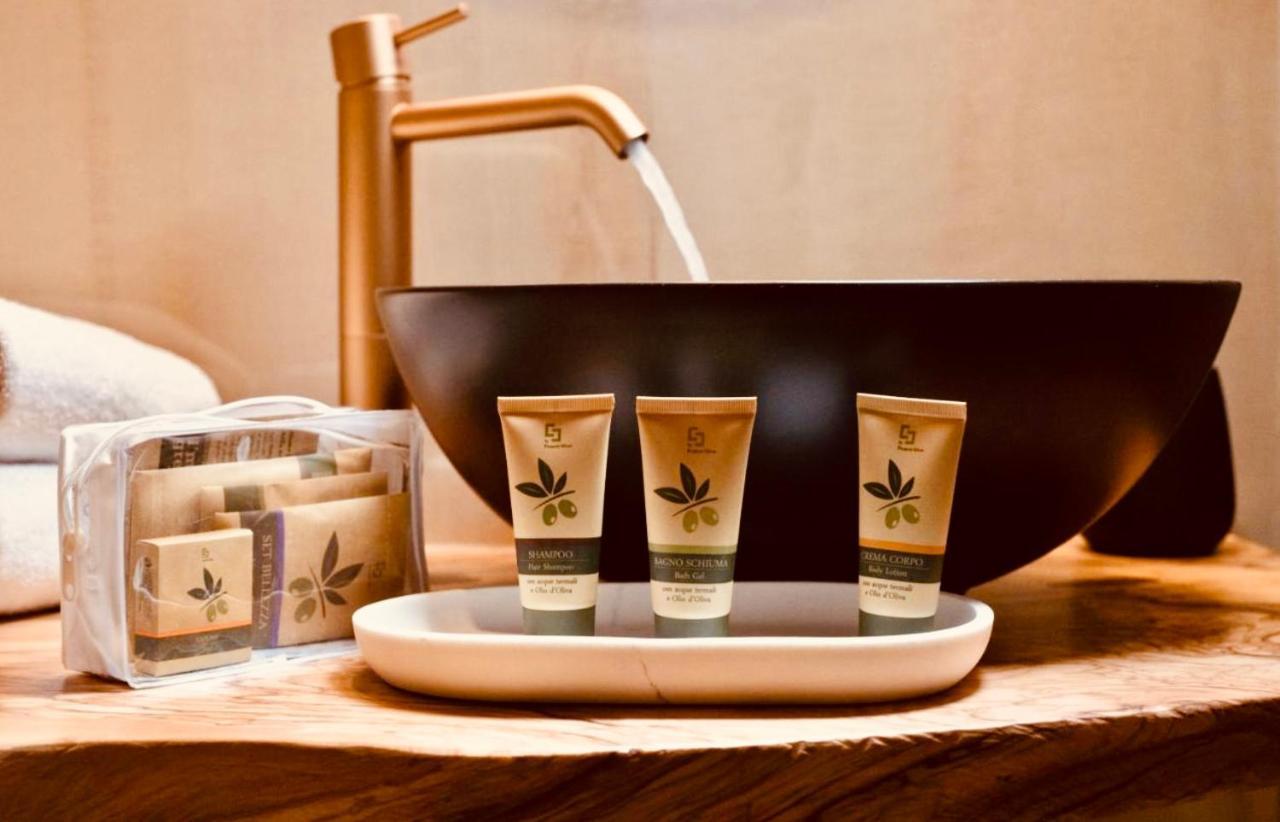 Boutique Hotel סירמיונה מראה חיצוני תמונה