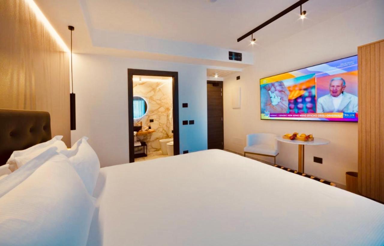 Boutique Hotel סירמיונה מראה חיצוני תמונה